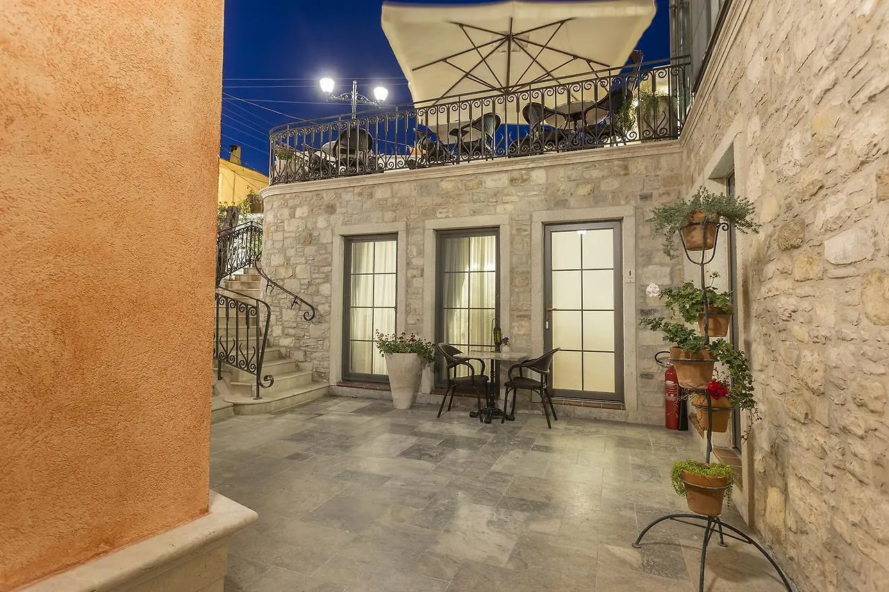 Narimor Urla Butik Otel Turecko